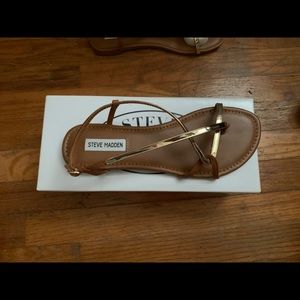 NWT Gold & Cognac Steve Madden Sandals